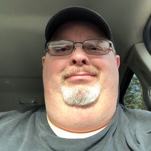 Meet your Posher, Adam